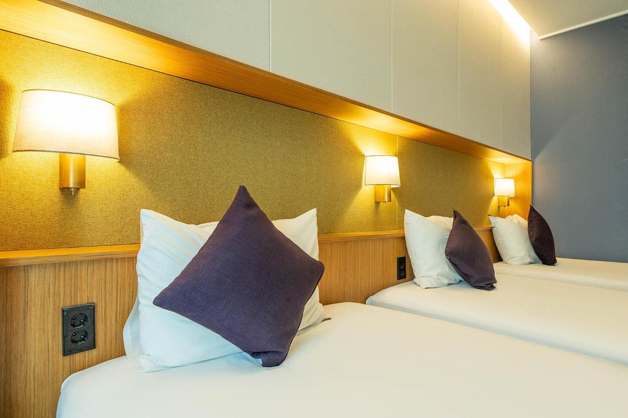 South Vandeco Hotel Busan Buitenkant foto