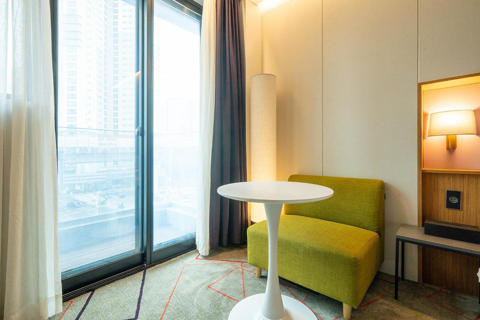 South Vandeco Hotel Busan Buitenkant foto