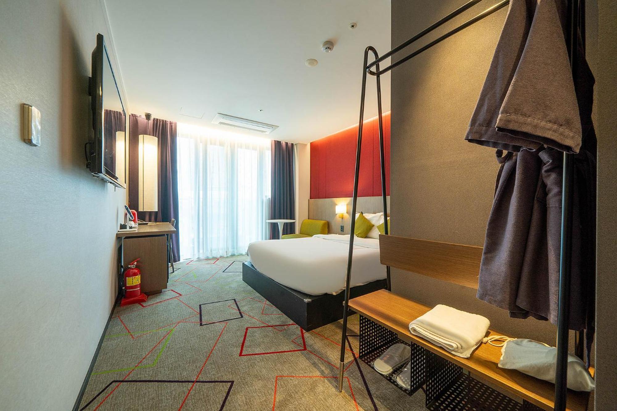 South Vandeco Hotel Busan Buitenkant foto